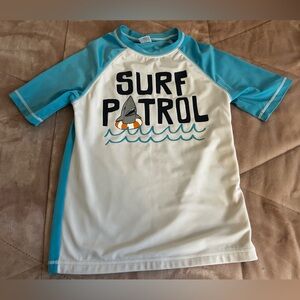 Gymboree boys shark swim shirt size 10/12